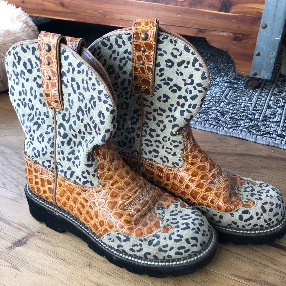 Ariat fatbaby leopard/animal print boots